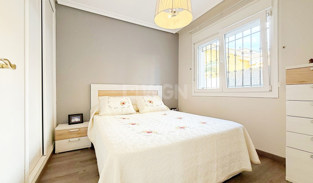 Resale - Villa - Orihuela Costa - Costa Blanca