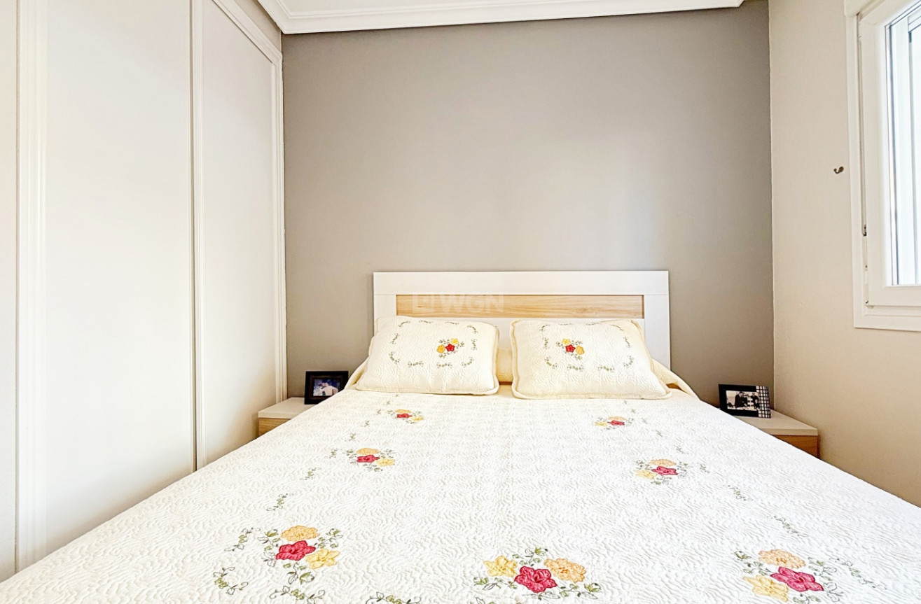 Resale - Villa - Orihuela Costa - Costa Blanca