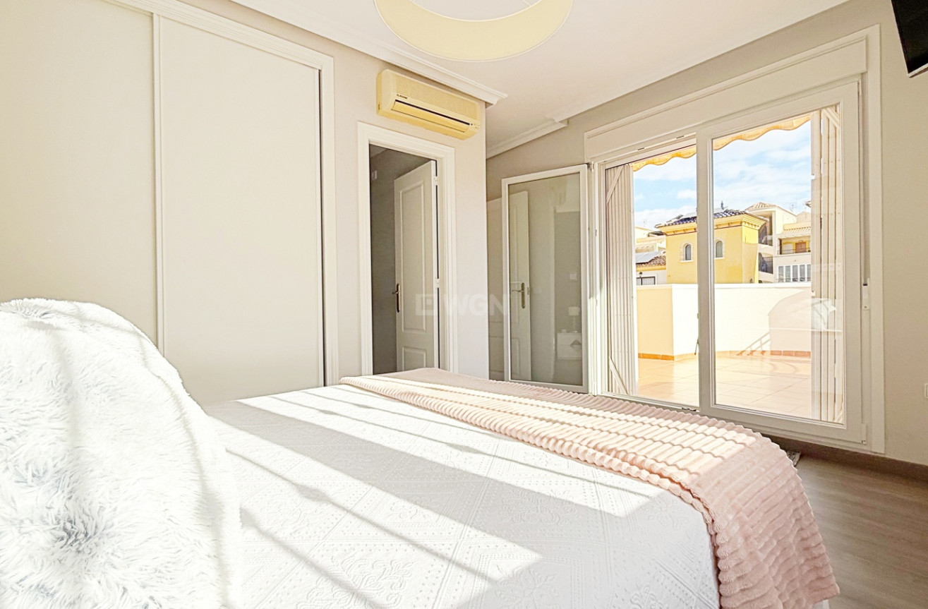 Resale - Villa - Orihuela Costa - Costa Blanca