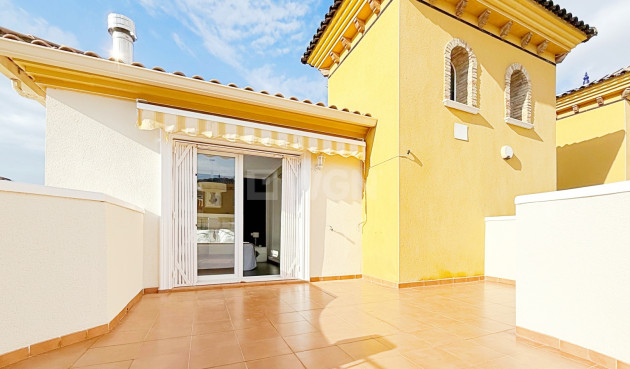 Resale - Villa - Orihuela Costa - Costa Blanca