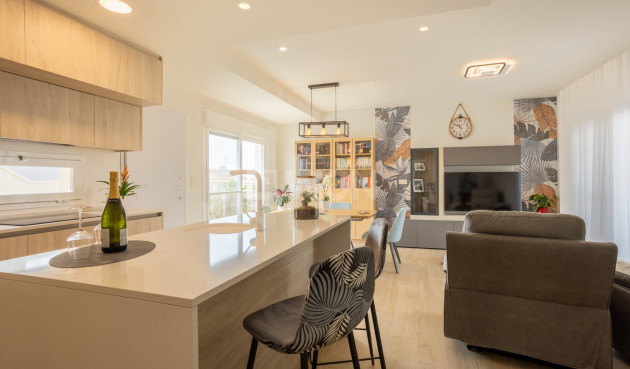 Odsprzedaż - Mieszkanie w bloku - Orihuela Costa - Costa Blanca