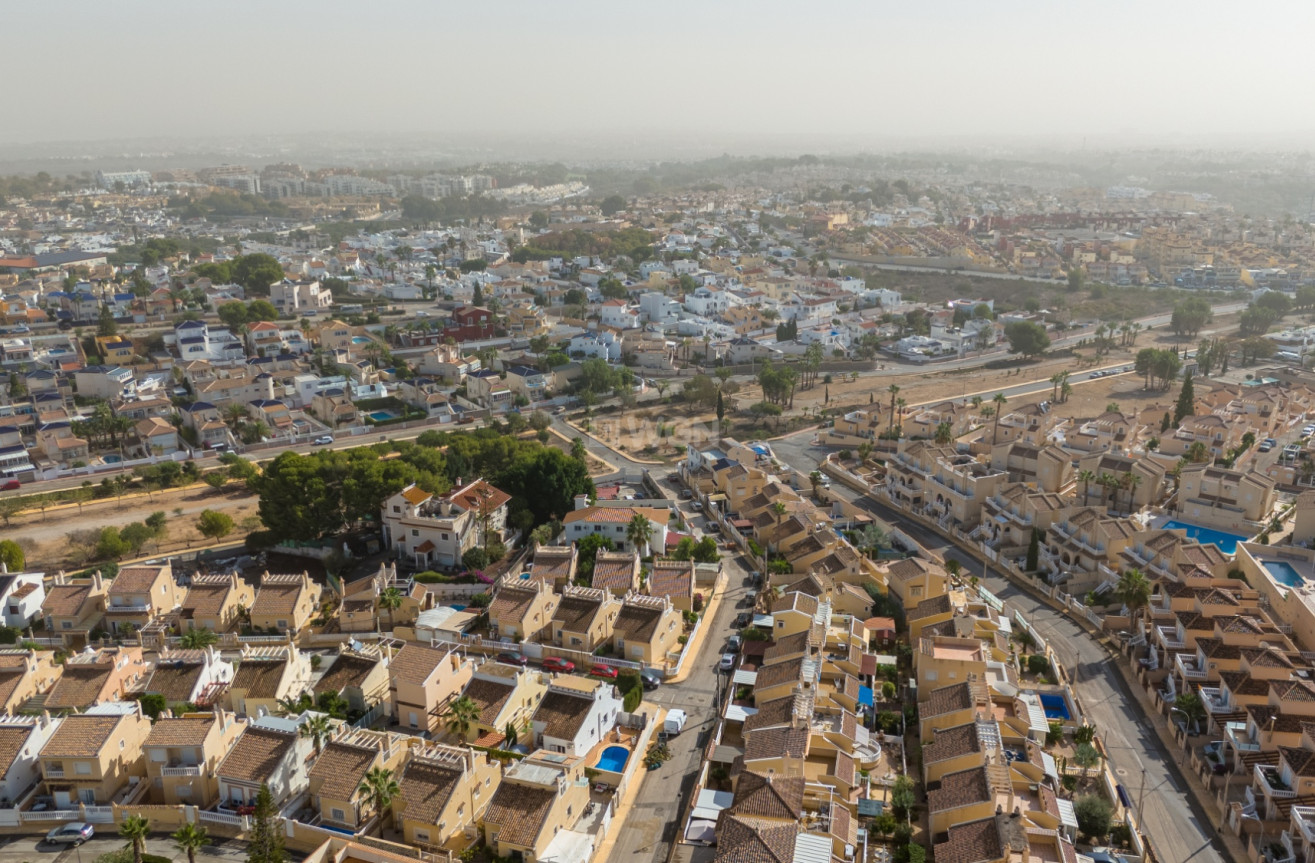 Odsprzedaż - Mieszkanie w bloku - Orihuela Costa - Costa Blanca