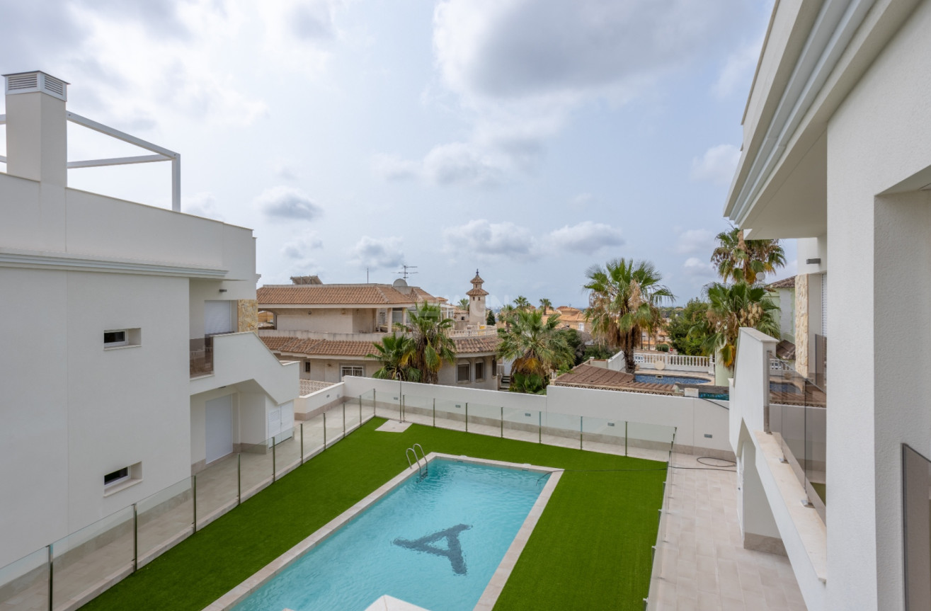 Odsprzedaż - Mieszkanie w bloku - Orihuela Costa - Costa Blanca