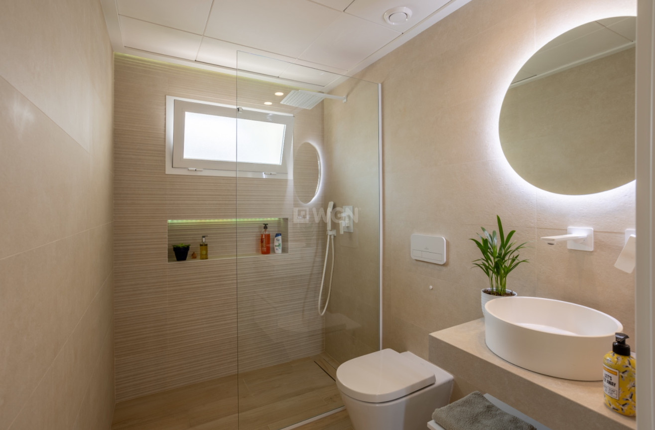 Odsprzedaż - Mieszkanie w bloku - Orihuela Costa - Costa Blanca