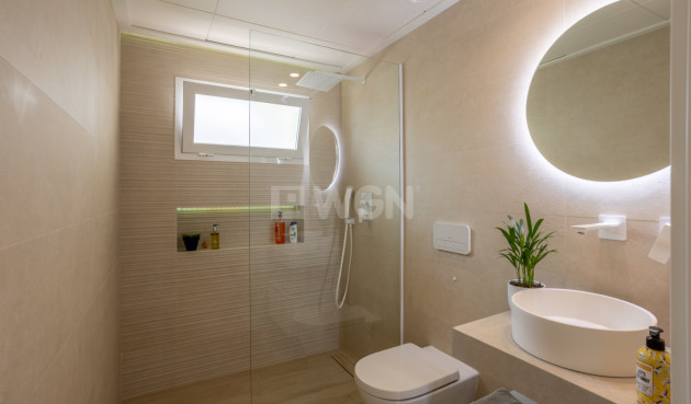 Odsprzedaż - Mieszkanie w bloku - Orihuela Costa - Costa Blanca