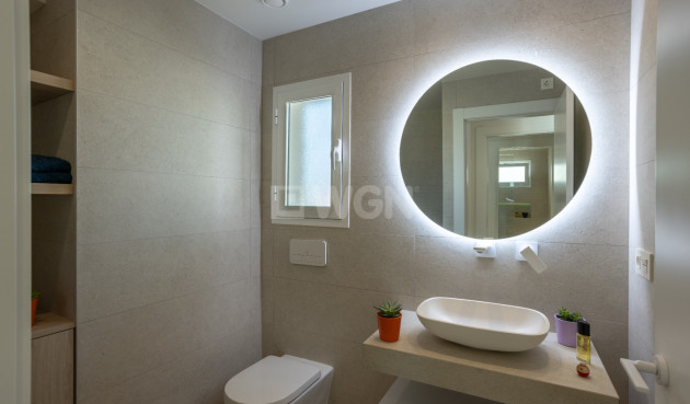 Odsprzedaż - Mieszkanie w bloku - Orihuela Costa - Costa Blanca