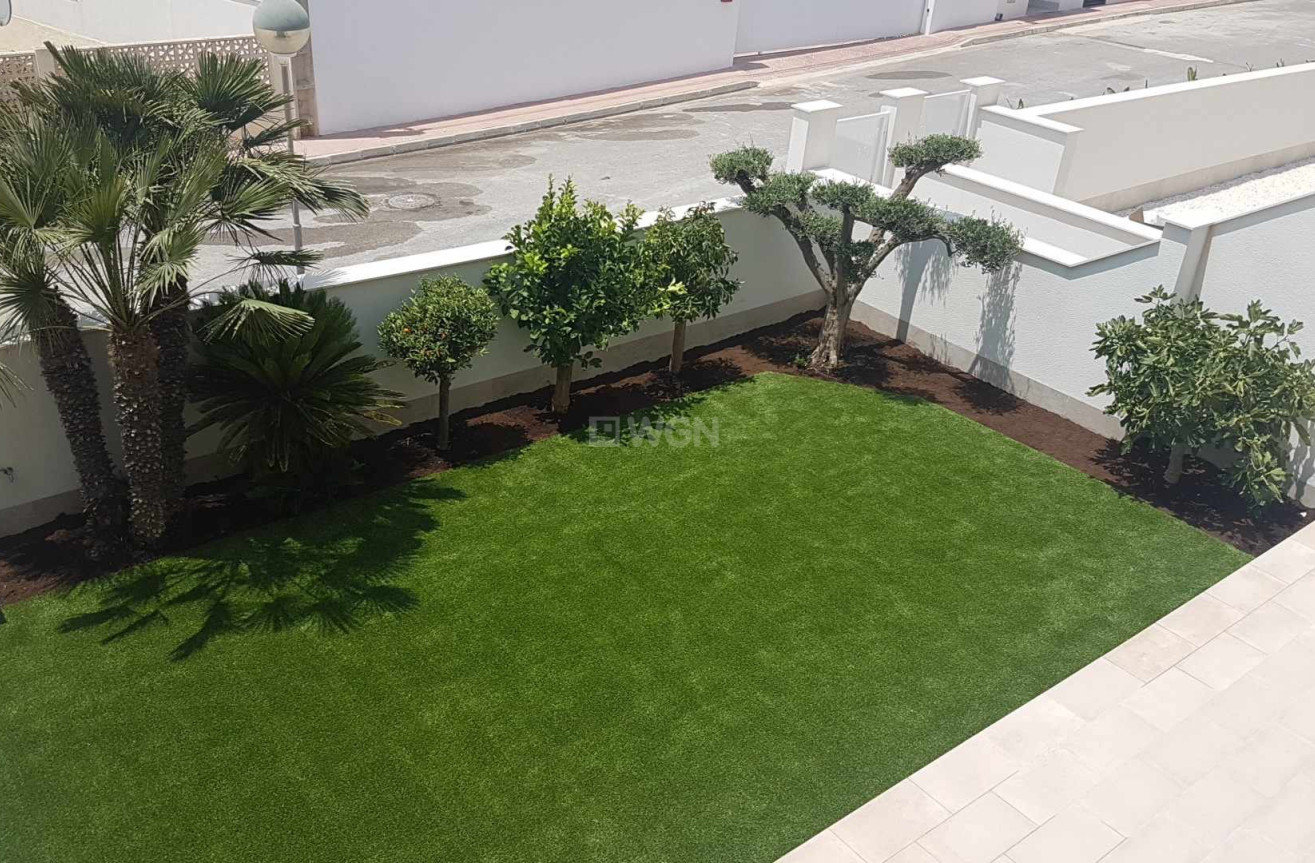 Odsprzedaż - Mieszkanie w bloku - Orihuela Costa - Costa Blanca