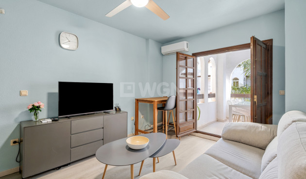 Odsprzedaż - Mieszkanie w bloku - Torrevieja - Costa Blanca