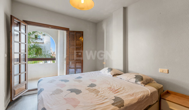 Odsprzedaż - Mieszkanie w bloku - Torrevieja - Costa Blanca