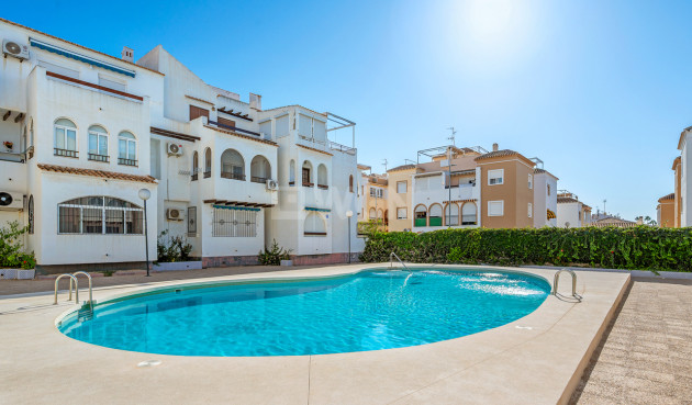 Odsprzedaż - Mieszkanie w bloku - Torrevieja - Costa Blanca