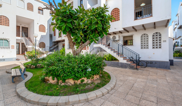 Odsprzedaż - Mieszkanie w bloku - Torrevieja - Costa Blanca