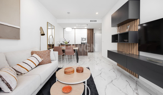 Nowy budynek - Daszek - San Miguel de Salinas - Pueblo