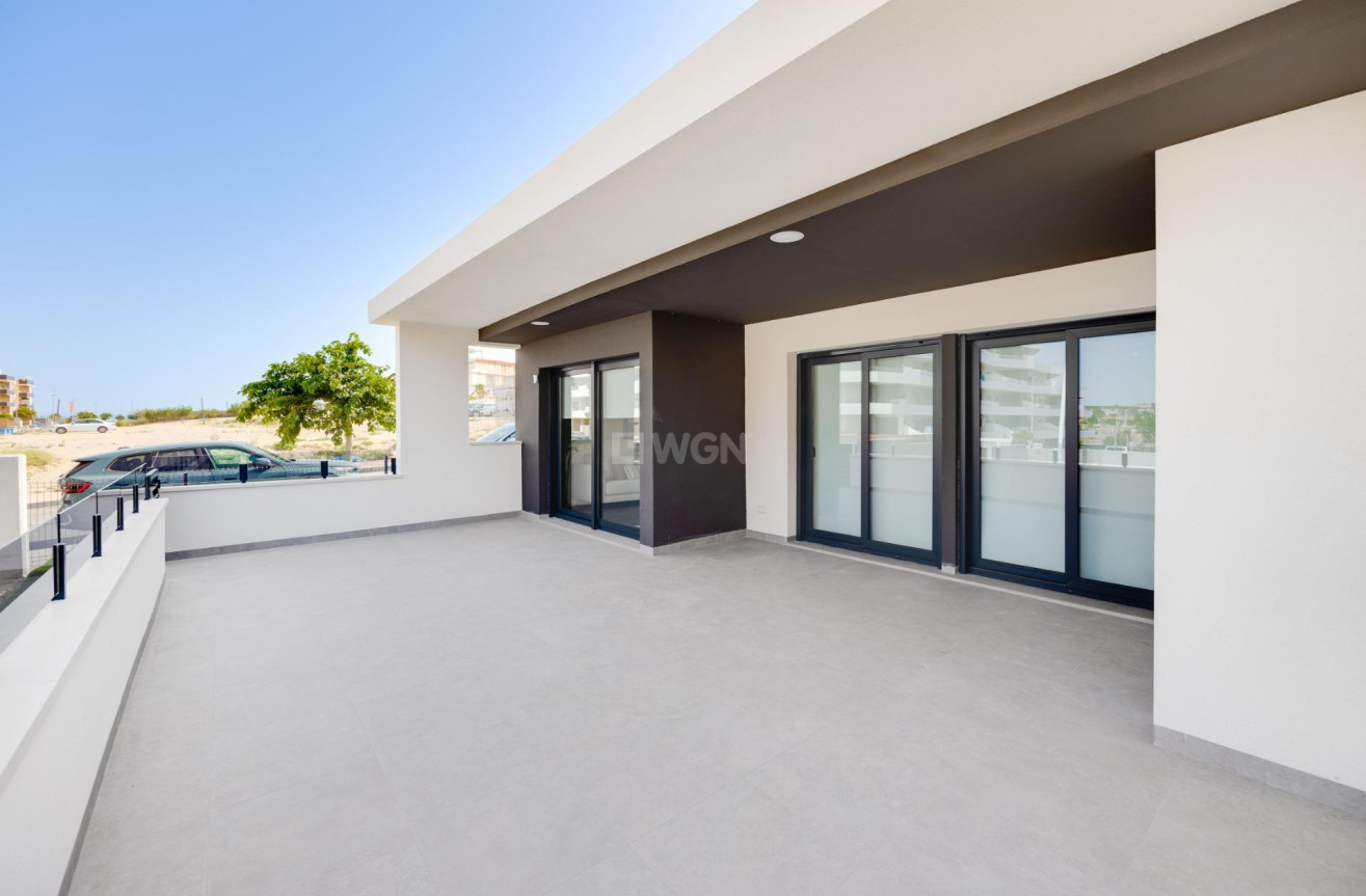 Nowy budynek - Daszek - San Miguel de Salinas - Pueblo