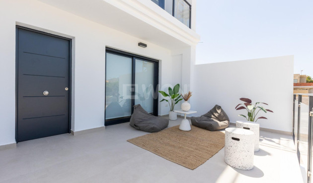 Nowy budynek - Kamienica - Rafal - pueblo