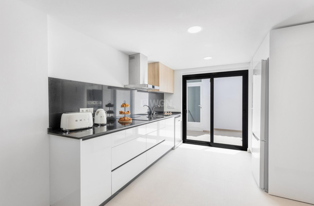 Nowy budynek - Kamienica - Rafal - pueblo