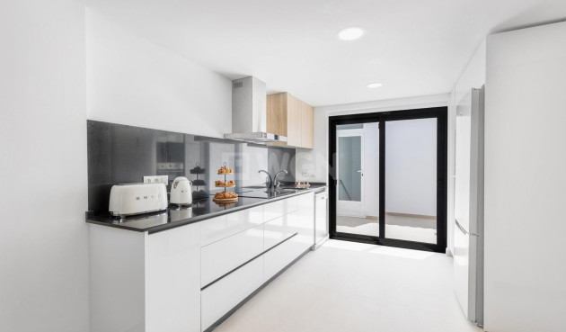 Nowy budynek - Kamienica - Rafal - pueblo