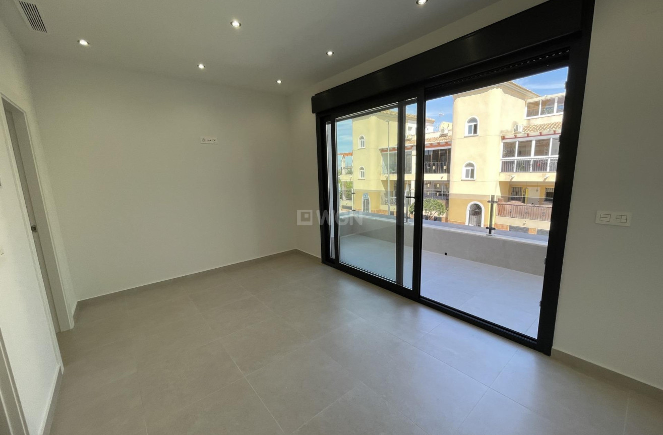 Nowy budynek - Villa - Almoradí - Heredades