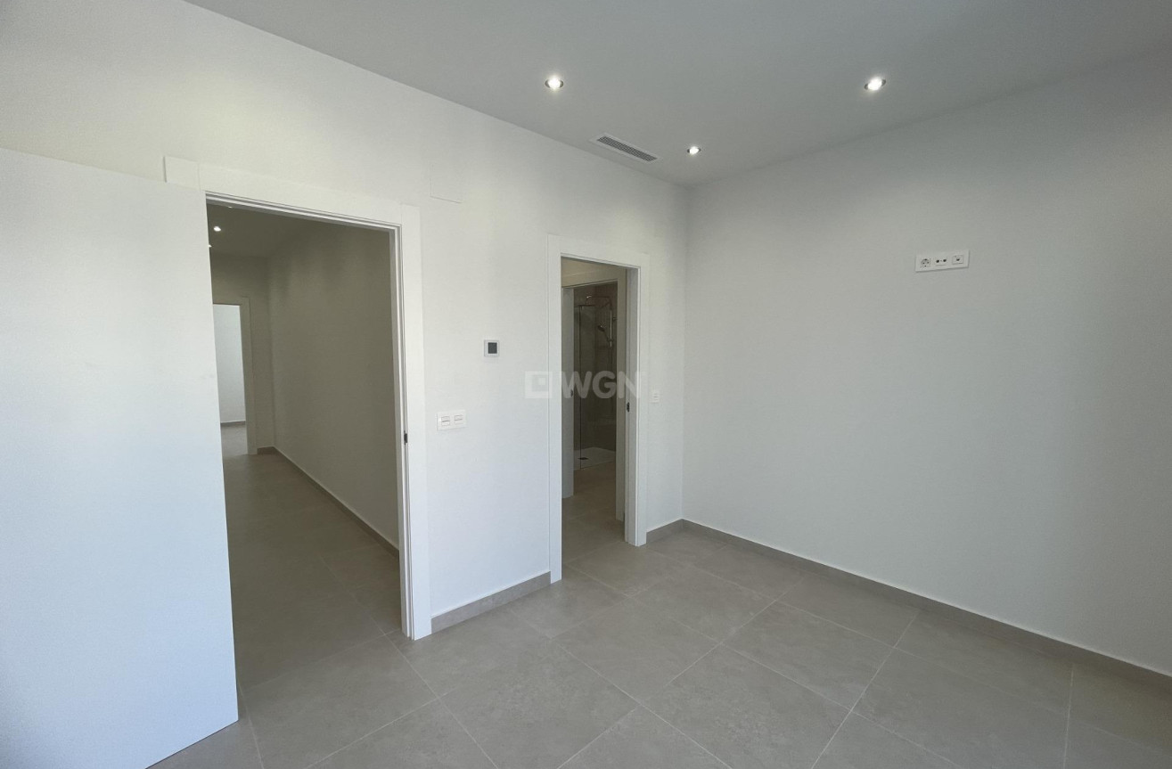 Nowy budynek - Villa - Almoradí - Heredades