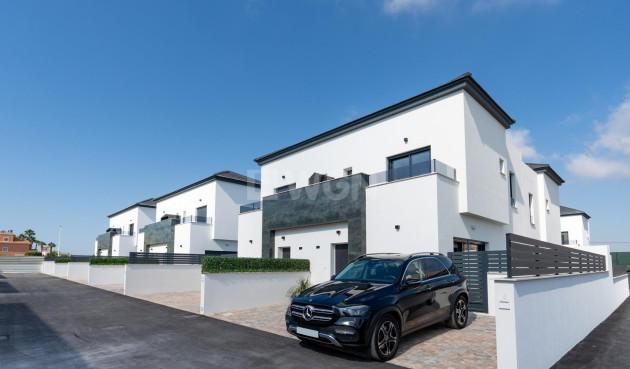 Nowy budynek - Villa - Gran Alacant