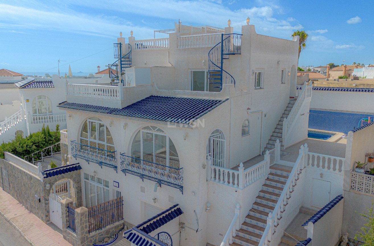 Resale - Villa - San Miguel de Salinas - Inland