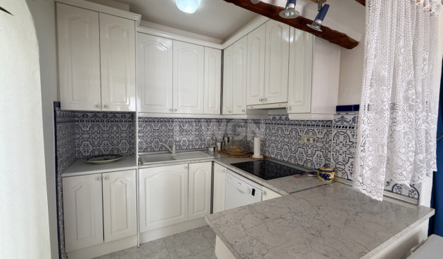 Reventa - Duplex - San Miguel de Salinas - Inland