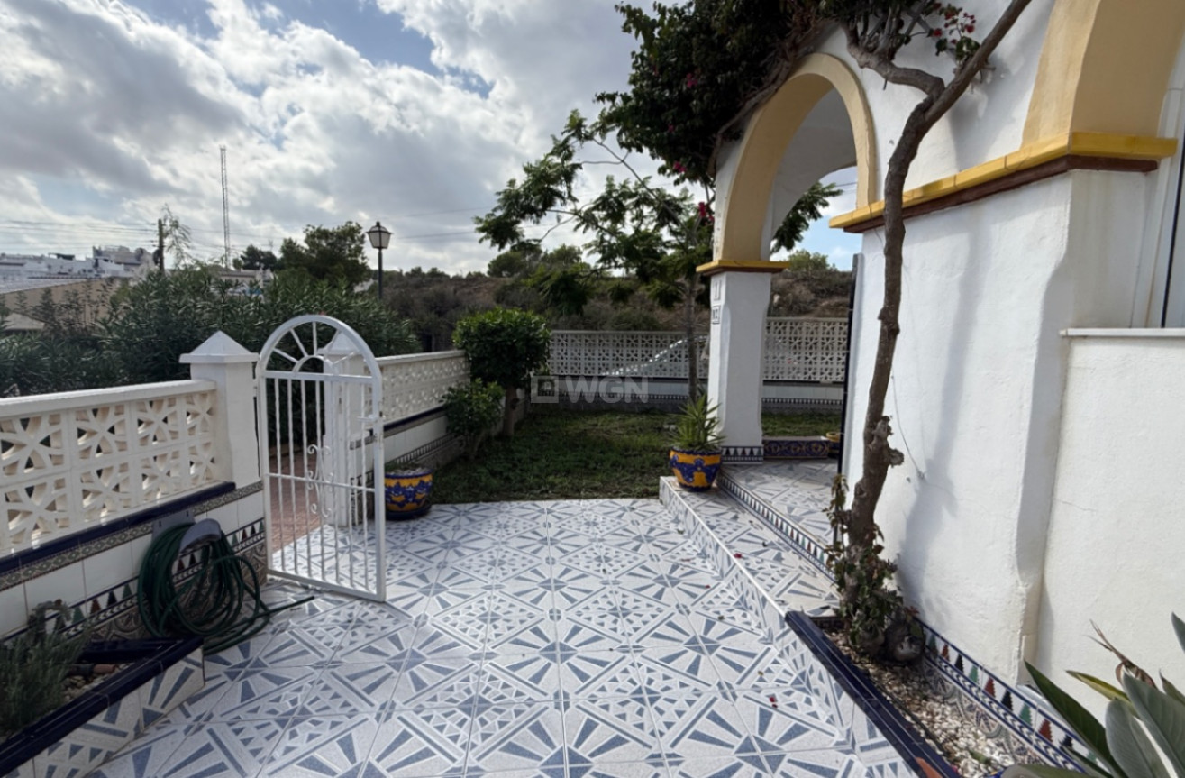 Reventa - Duplex - San Miguel de Salinas - Inland