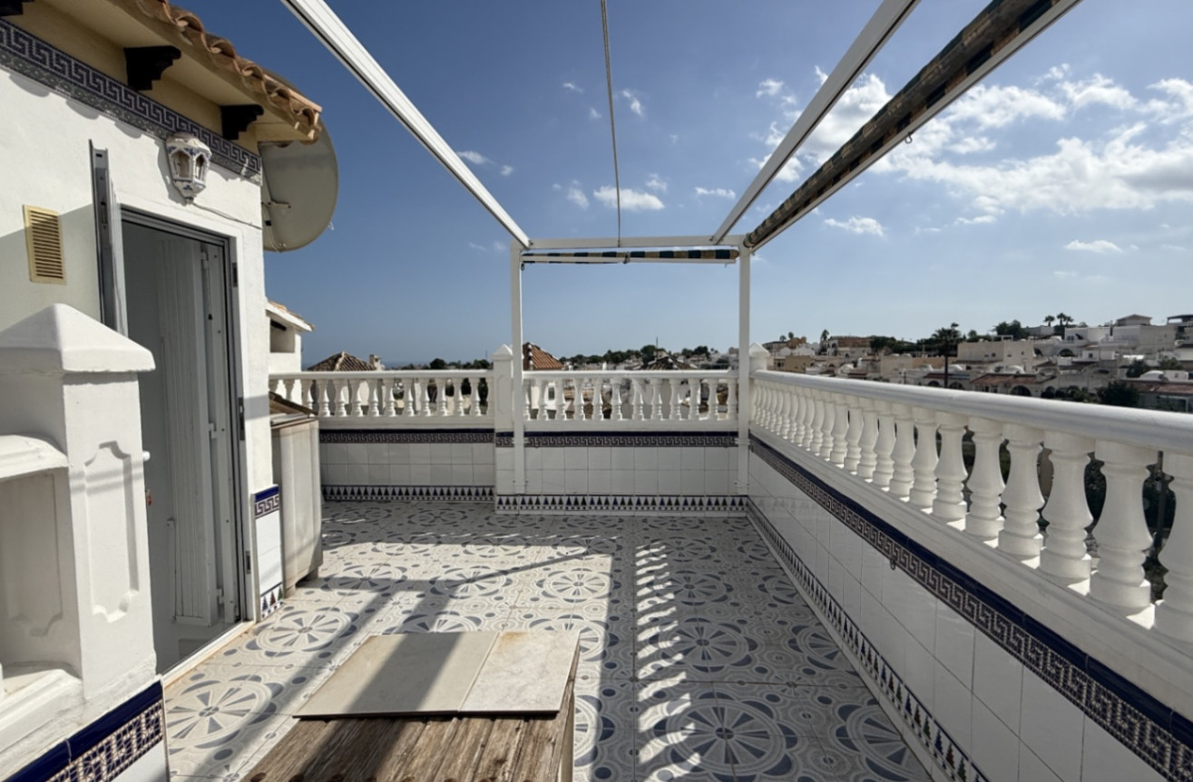 Reventa - Duplex - San Miguel de Salinas - Inland