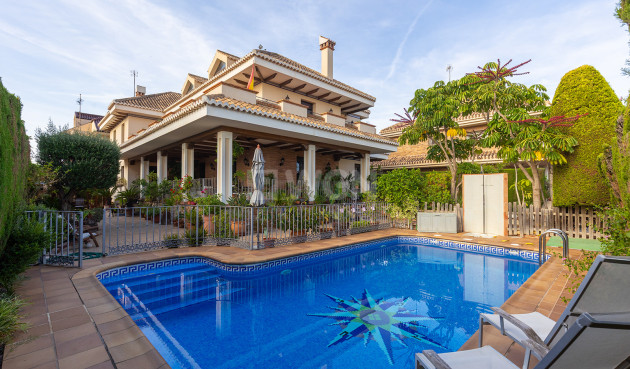 Odsprzedaż - Villa - Torrevieja - Costa Blanca