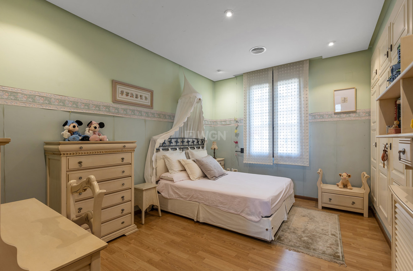 Odsprzedaż - Villa - Torrevieja - Costa Blanca