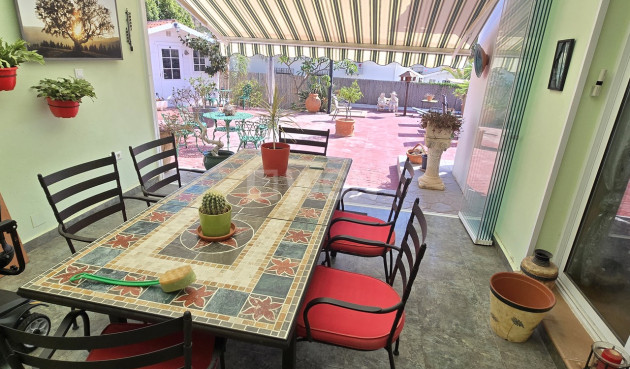 Odsprzedaż - Villa - Puente De Don Manuel - Inland