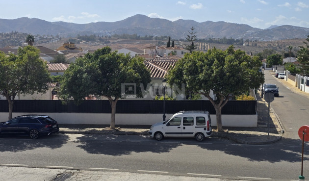 Odsprzedaż - Villa - Puente De Don Manuel - Inland