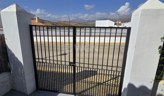 Odsprzedaż - Villa - Puente De Don Manuel - Inland