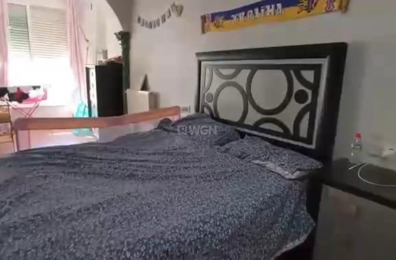 Odsprzedaż - Mieszkanie w bloku - Torrevieja