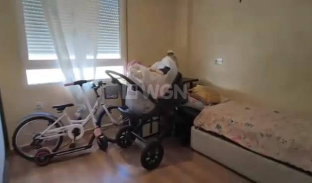 Odsprzedaż - Mieszkanie w bloku - Torrevieja