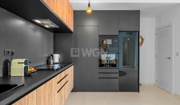 Odsprzedaż - Mieszkanie w bloku - San Miguel de Salinas - Inland