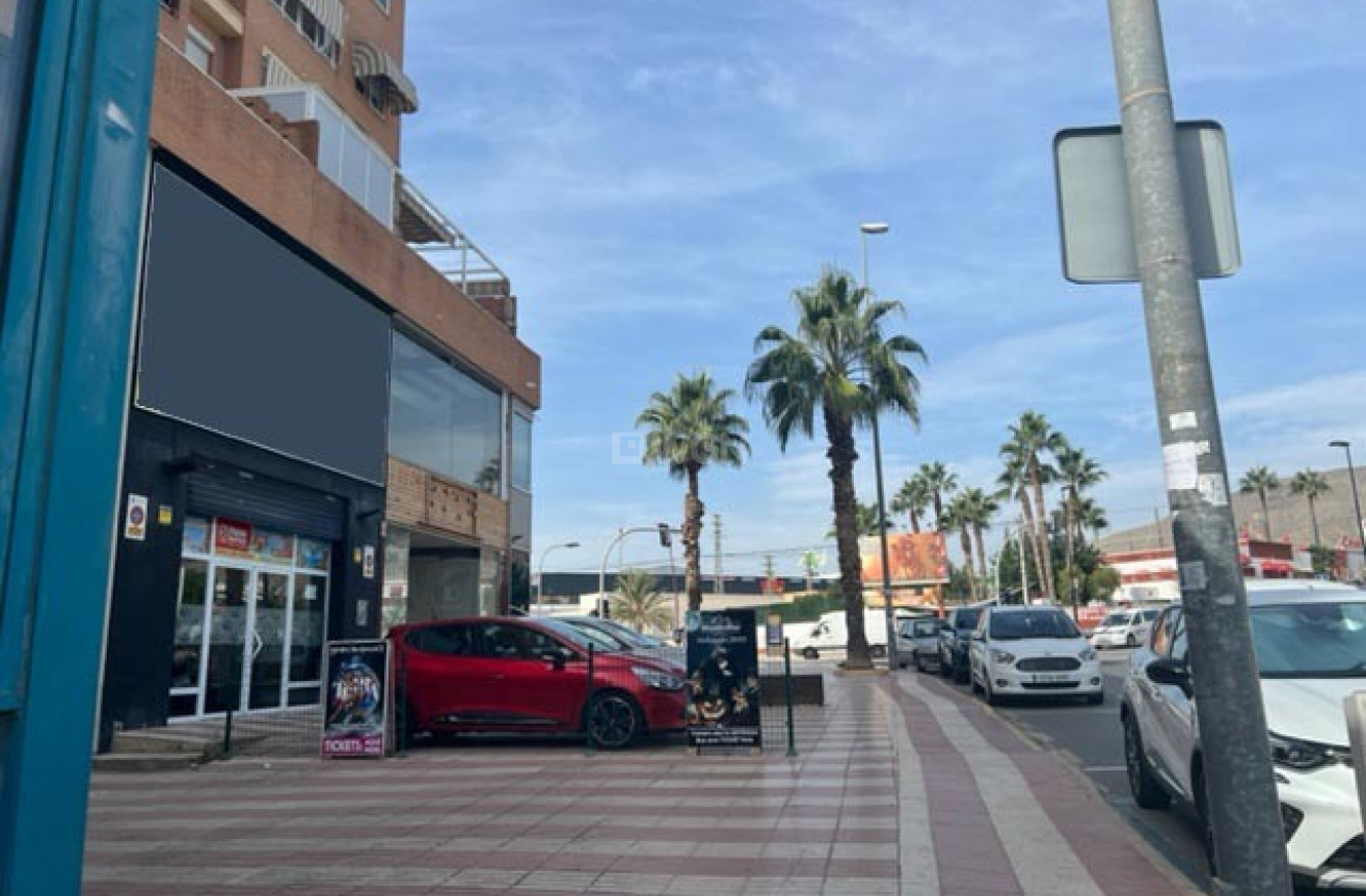 Odsprzedaż - Reklama w telewizji - Finestrat - Costa Blanca