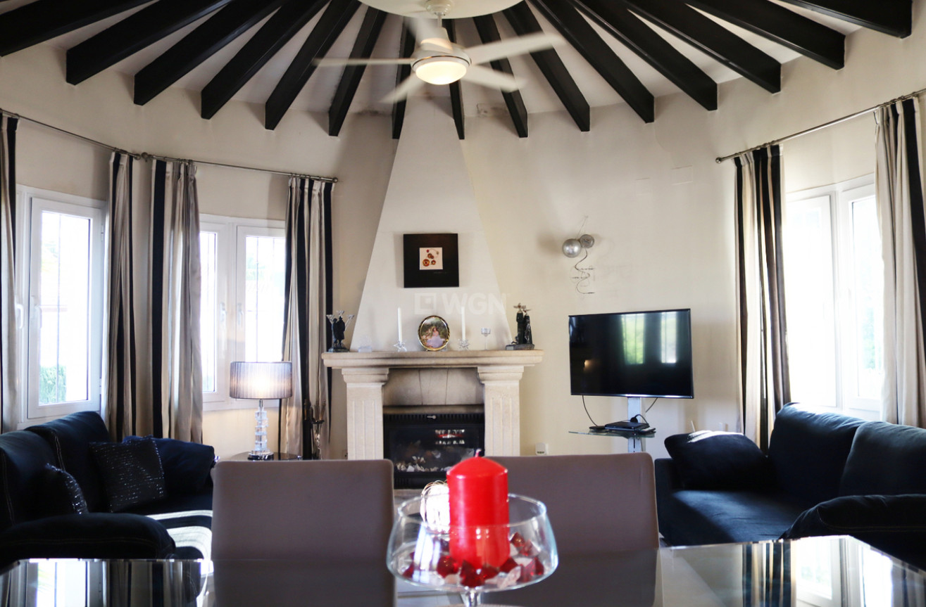 Odsprzedaż - Villa - Murla - Inland