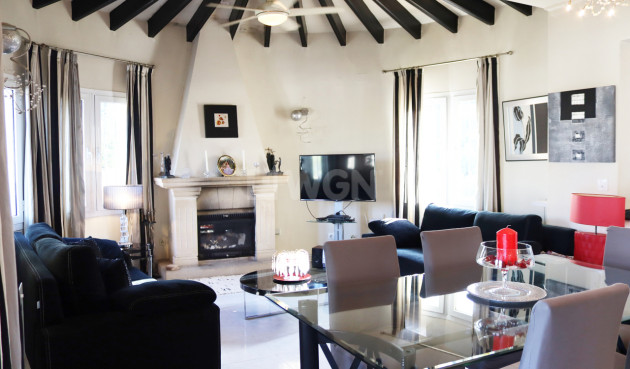 Odsprzedaż - Villa - Murla - Inland