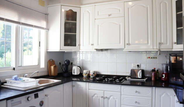 Odsprzedaż - Villa - Murla - Inland