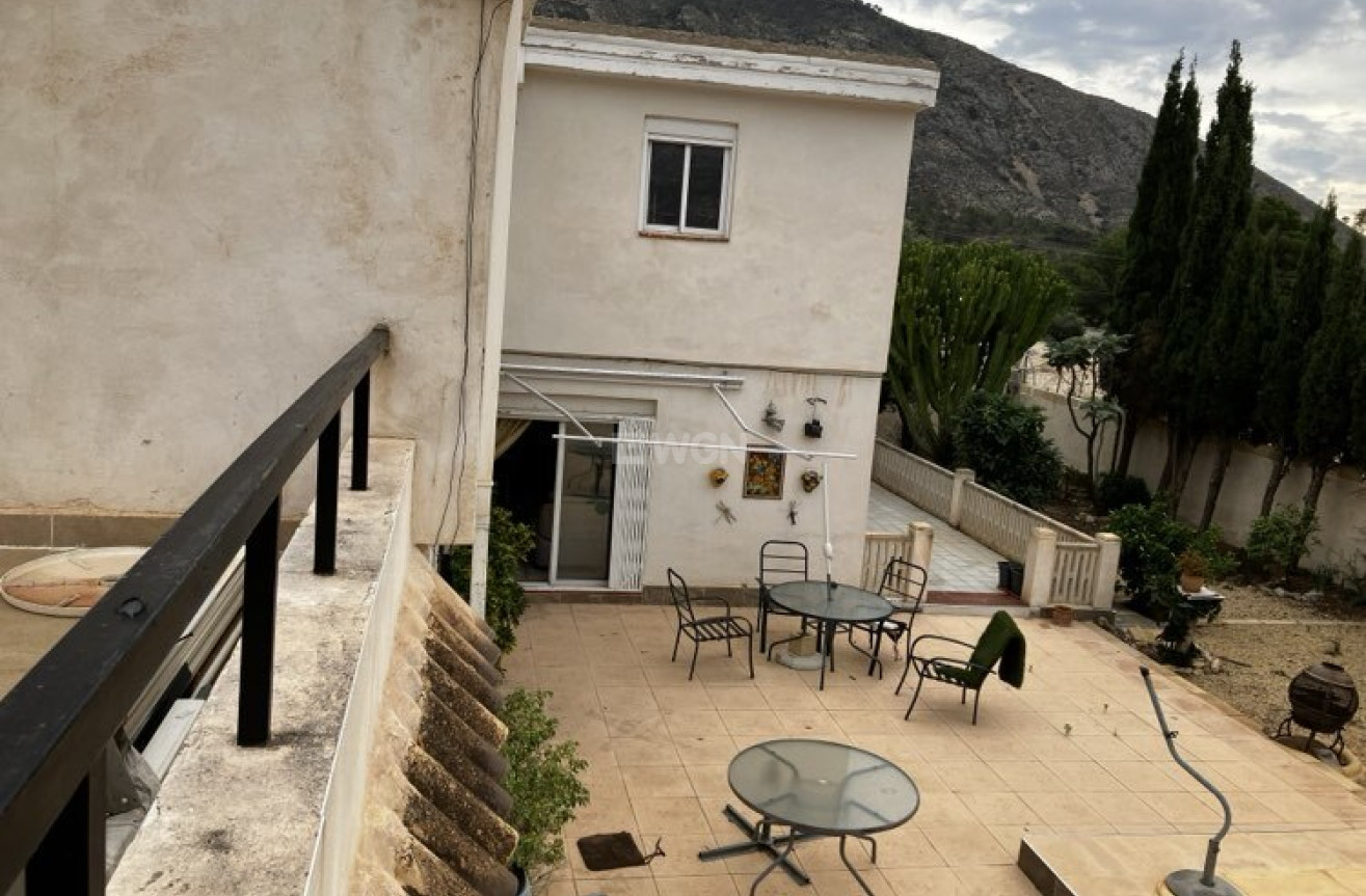 Odsprzedaż - Villa - Orxeta - Costa Blanca