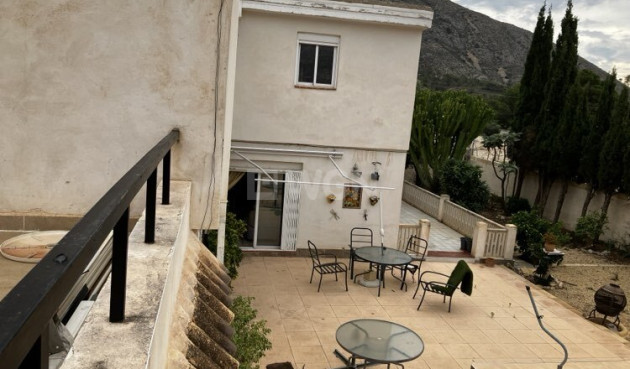 Odsprzedaż - Villa - Orxeta - Costa Blanca