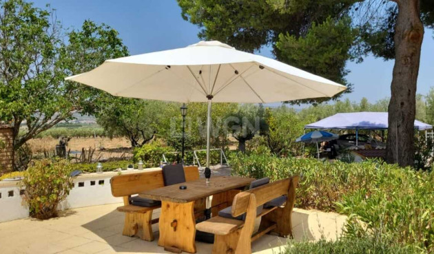 Odsprzedaż - Villa - Biar - Costa Blanca