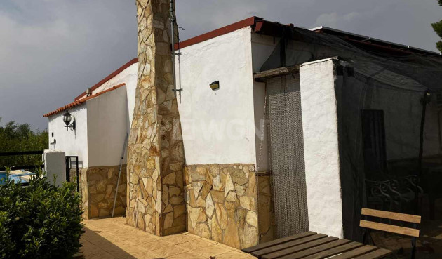 Odsprzedaż - Villa - Biar - Costa Blanca