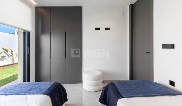 Odsprzedaż - Villa - El Chaparral - Inland