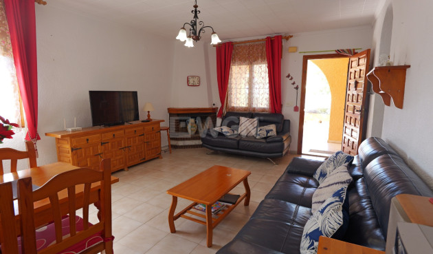 Resale - Villa - La Siesta - Costa Blanca