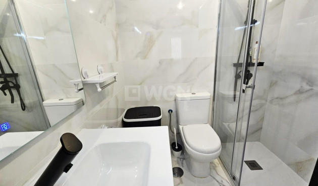 Resale - Apartment / flat - Torrevieja - Acequion