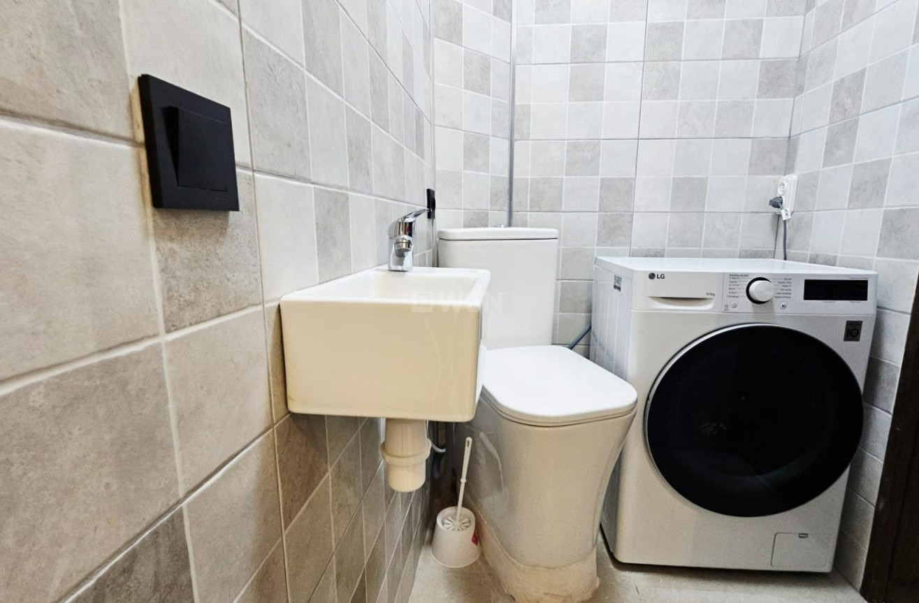 Resale - Apartment / flat - Torrevieja - Acequion