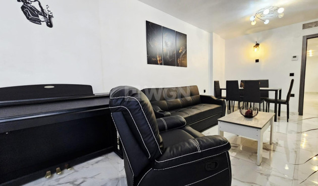 Resale - Apartment / flat - Torrevieja - Acequion