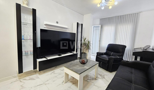 Resale - Apartment / flat - Torrevieja - Acequion