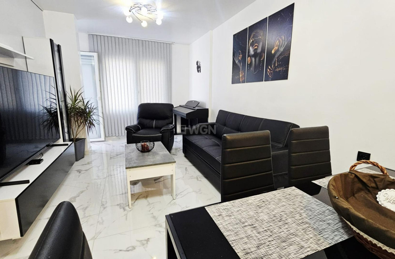 Resale - Apartment / flat - Torrevieja - Acequion